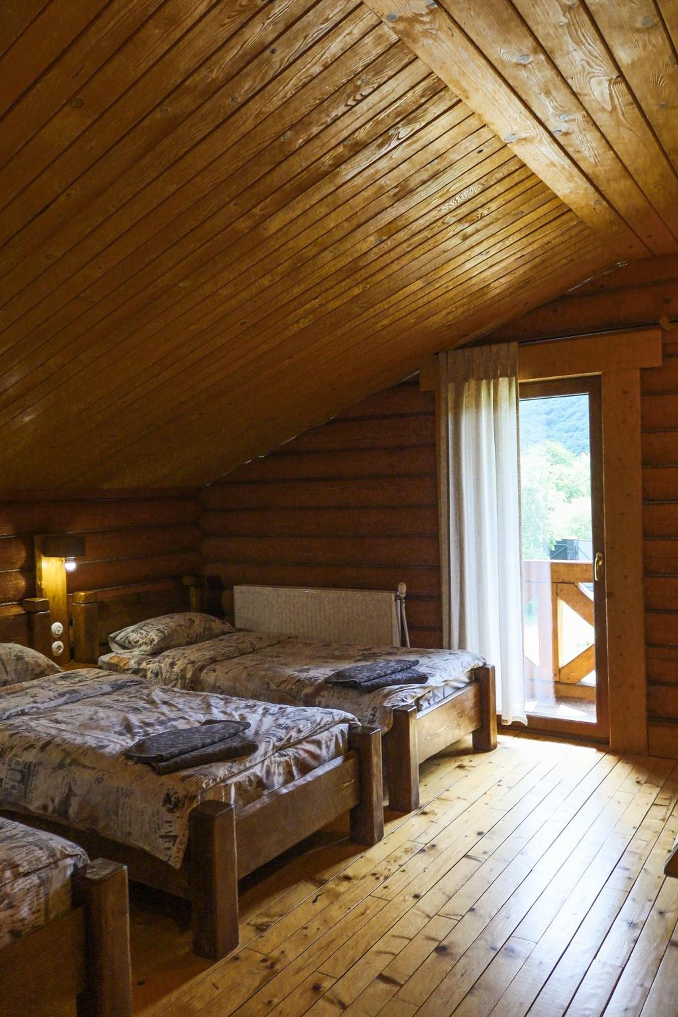 Сottage "Ksenija" Котедж "Ксенія" Skole Eksteriør billede